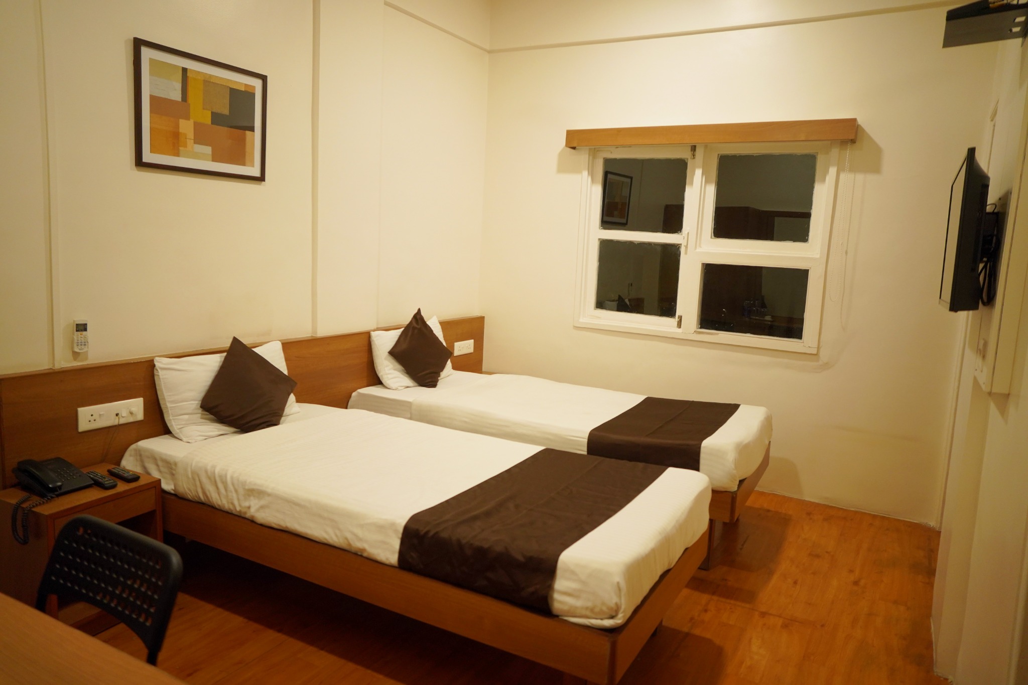 Twin executive room